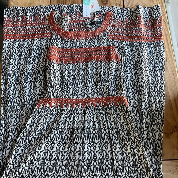 Stitch Fix THML Jameson Maxi Dress Womens Small Embroidered - Picture 5 of 13